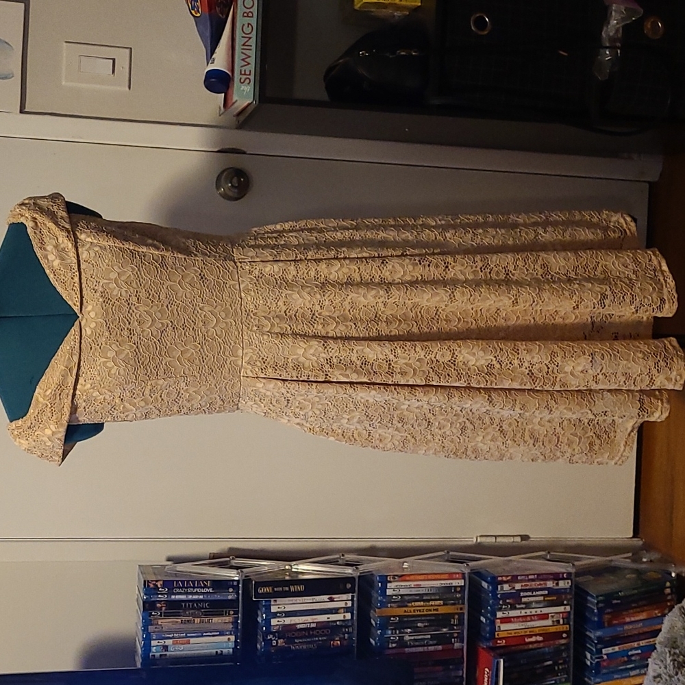 CaiDieNu Beige Lace Cocktail Dress Size L